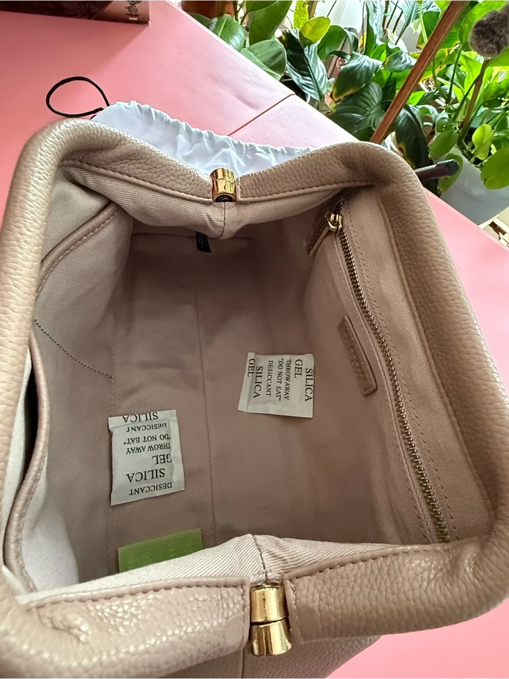St. Oddity Soft Clutch in Blush